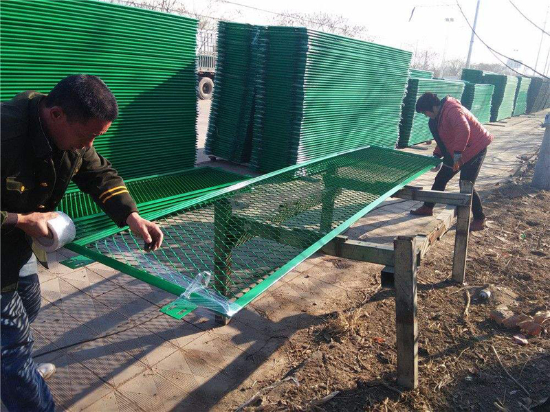 廣東公路防眩光網圖片3 廣東公路防眩光網圖片3