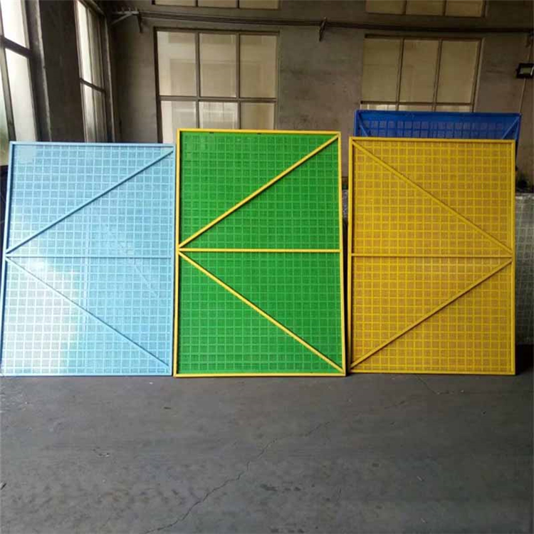 外架鋼板防護網(wǎng)圖片4 外架鋼板防護網(wǎng)圖片4