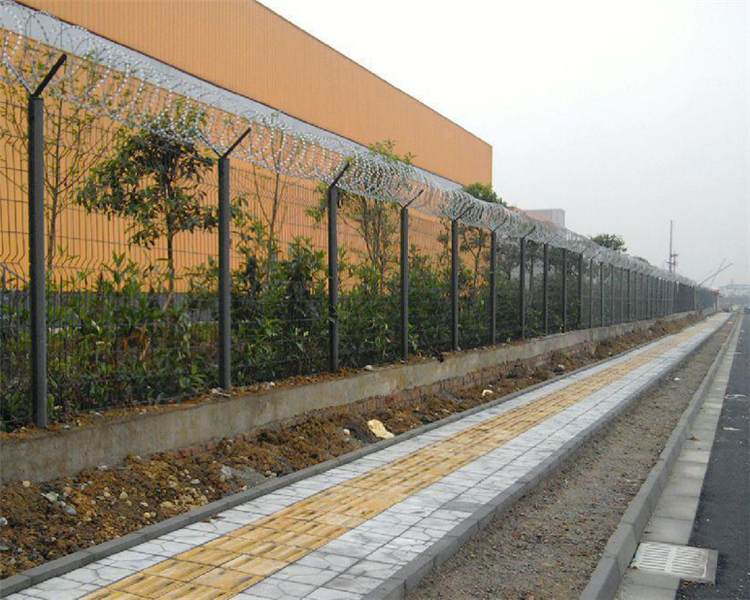 戒毒所周界鋼網墻圖片2 戒毒所周界鋼網墻圖片2
