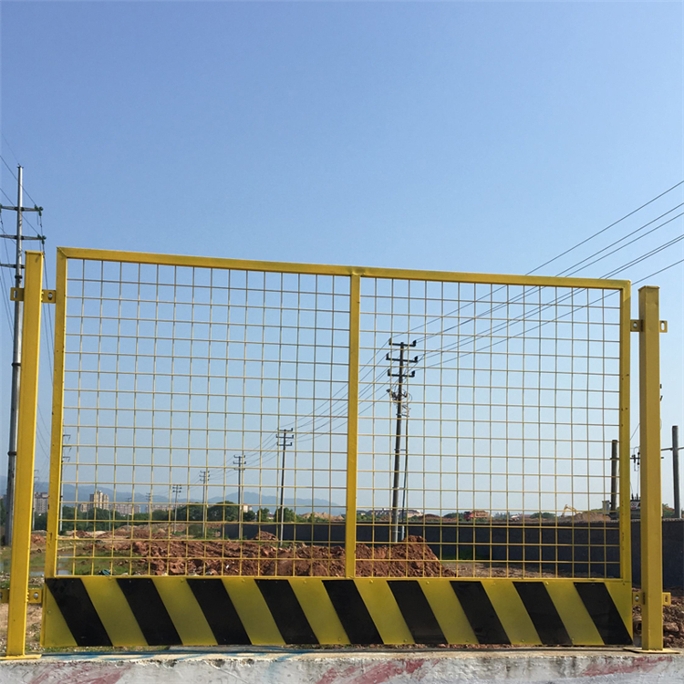 1.2mX2m基坑護欄圖片4 1.2mX2m基坑護欄圖片4