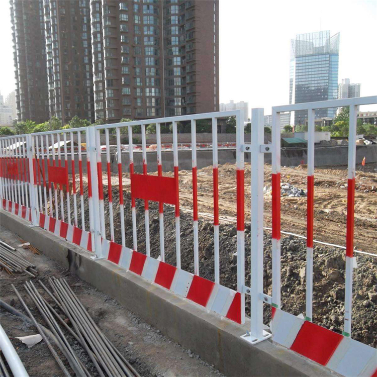 建筑工地護欄圖片1 建筑工地護欄圖片1
