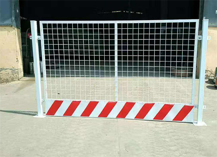 基坑臨邊圍欄網(wǎng)圖片2 基坑臨邊圍欄網(wǎng)圖片2