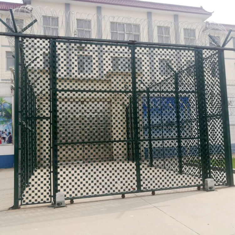 陜西戒毒所防逃脫鋼網墻圖片4 陜西戒毒所防逃脫鋼網墻圖片4