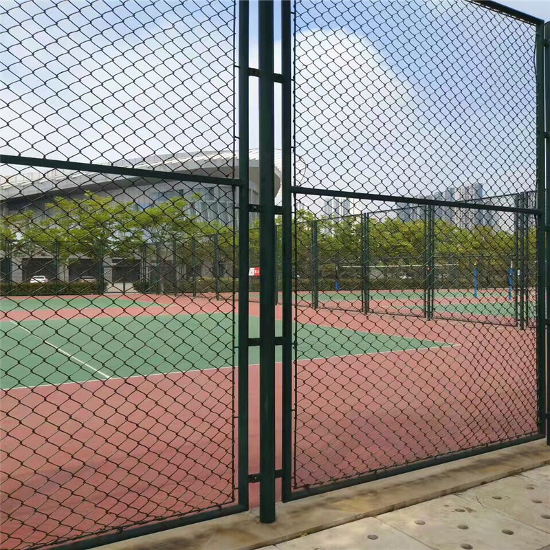 廣東籃球場編織圍欄網(wǎng)圖片2 廣東籃球場編織圍欄網(wǎng)圖片2