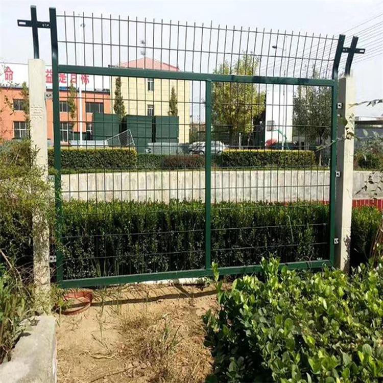 鐵路隔離柵欄圖片4 鐵路隔離柵欄圖片4