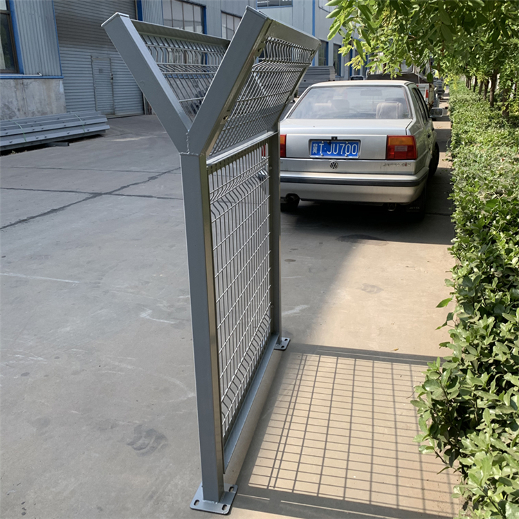 機場圍界鐵絲網圖片3 機場圍界鐵絲網圖片3