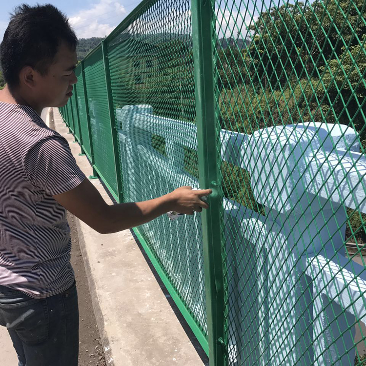 山東立交橋橋梁防拋網圖片1 山東立交橋橋梁防拋網圖片1