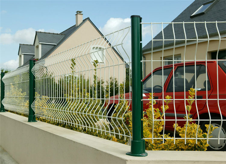 三角掛鉤式圍欄網圖片1 三角掛鉤式圍欄網圖片1