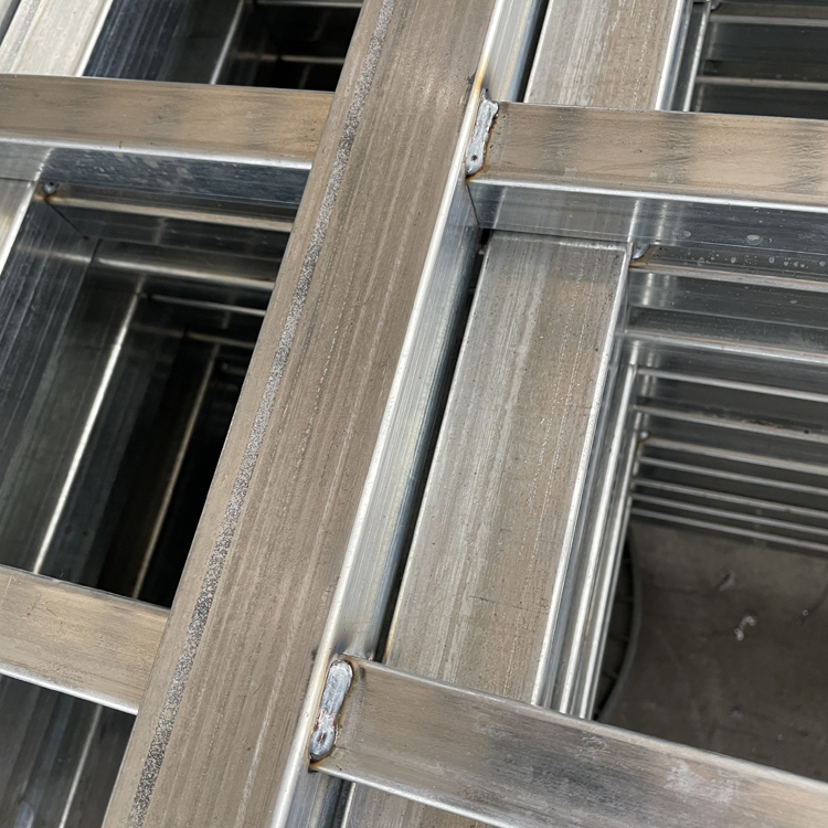 航站區鋼格柵圍界圖片4 航站區鋼格柵圍界圖片4