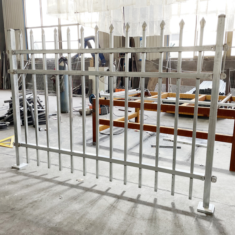 廣東鋅鋼護欄圖片2 廣東鋅鋼護欄圖片2