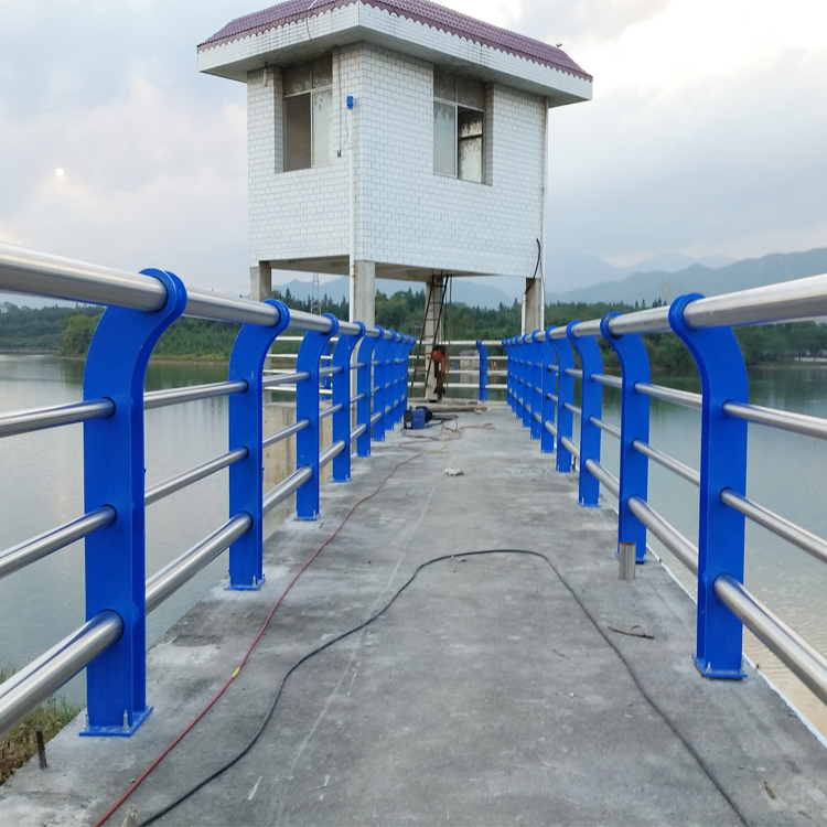 四川河道防護欄圖片4 四川河道防護欄圖片4