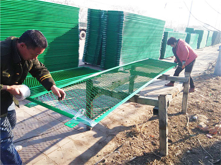 高速道路防眩網圖片3 高速道路防眩網圖片3