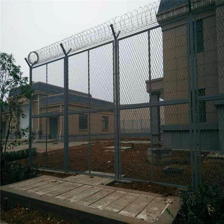 圍墻防攀爬刀刺隔離網