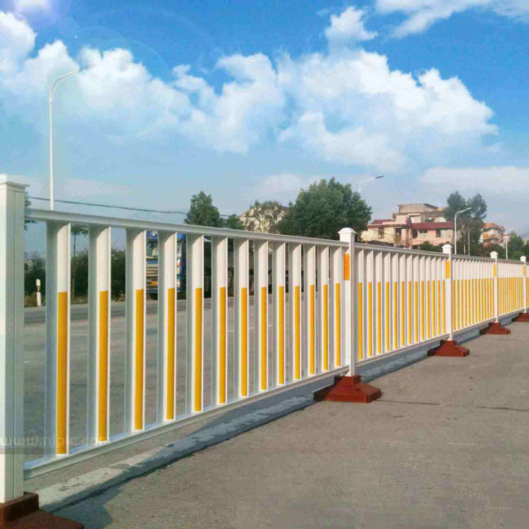 鋅鋼道路防護欄圖片2 鋅鋼道路防護欄圖片2