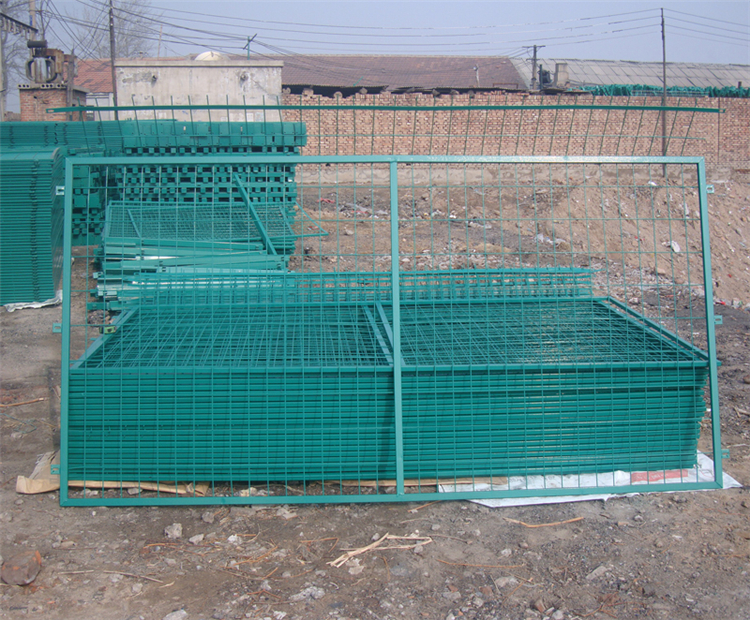 公路防護護欄網圖片2