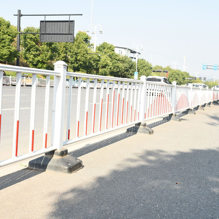 城市交通噴塑護欄圖片3 城市交通噴塑護欄圖片3