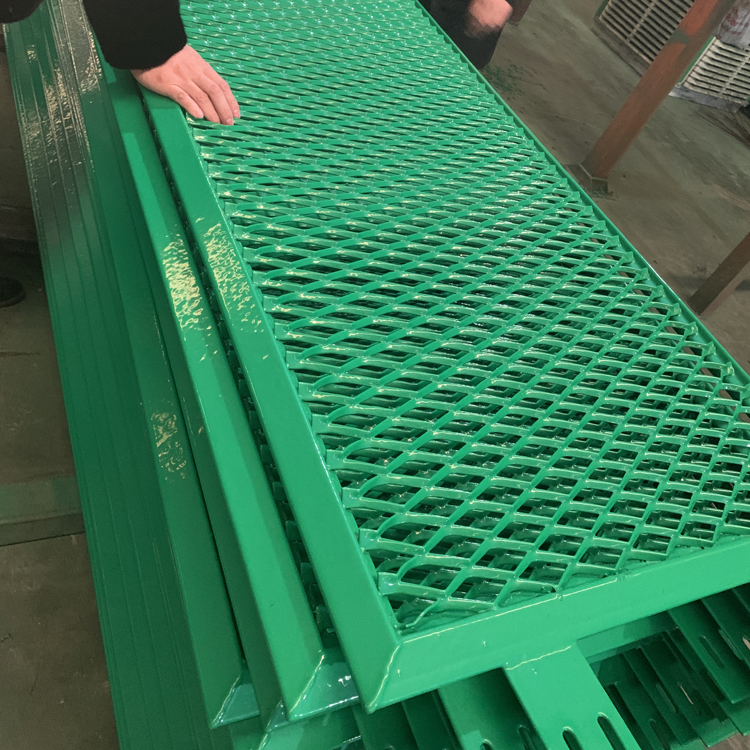 高速中央防眩網圖片2 高速中央防眩網圖片2