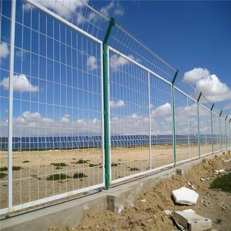 公路兩側護欄網圖片2 公路兩側護欄網圖片2