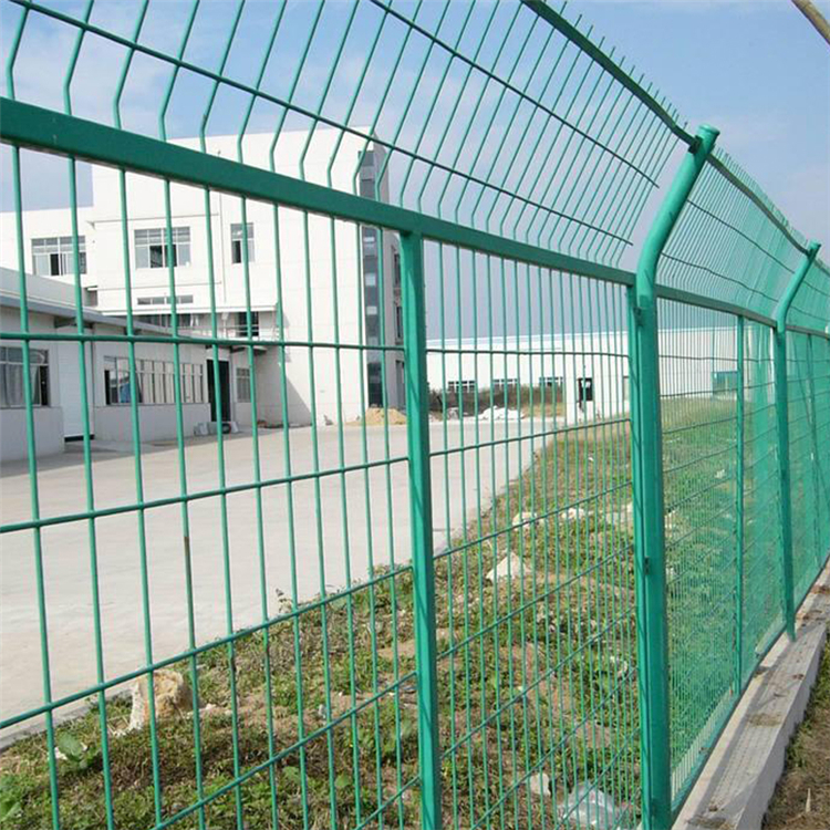 公路焊接隔離網