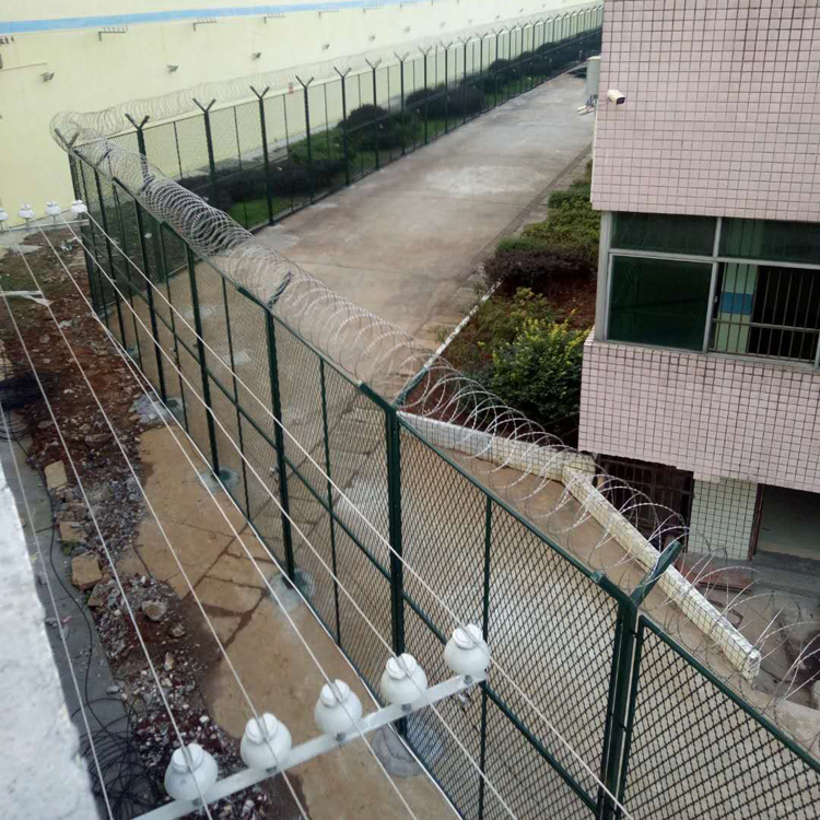 監獄外側金屬隔離網圖片2 監獄外側金屬隔離網圖片2