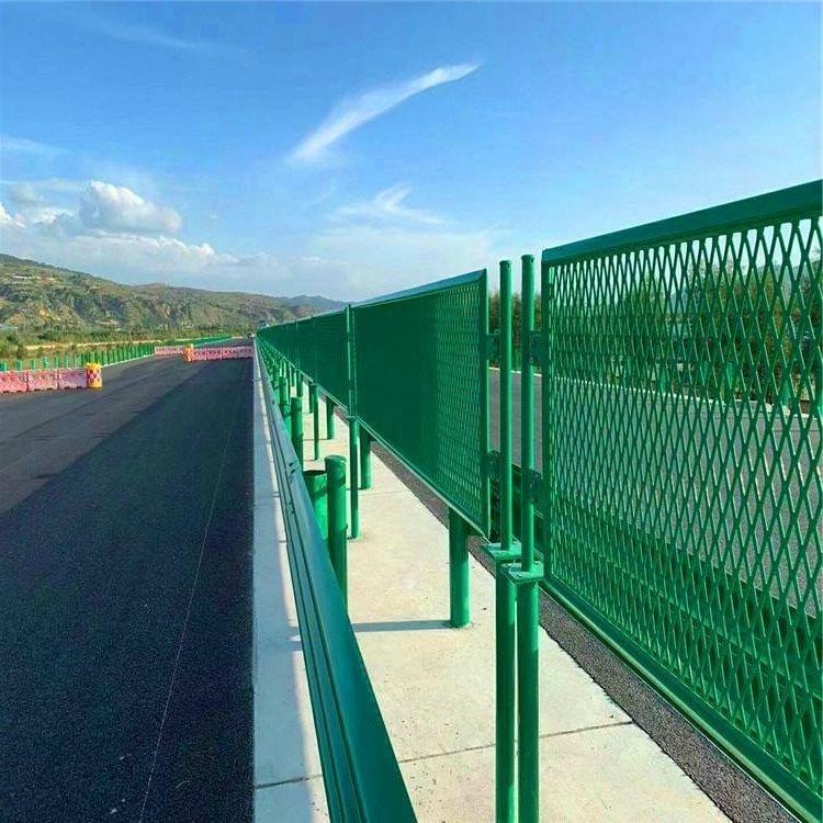 新疆高速防眩網隔離網圖片2 新疆高速防眩網隔離網圖片2