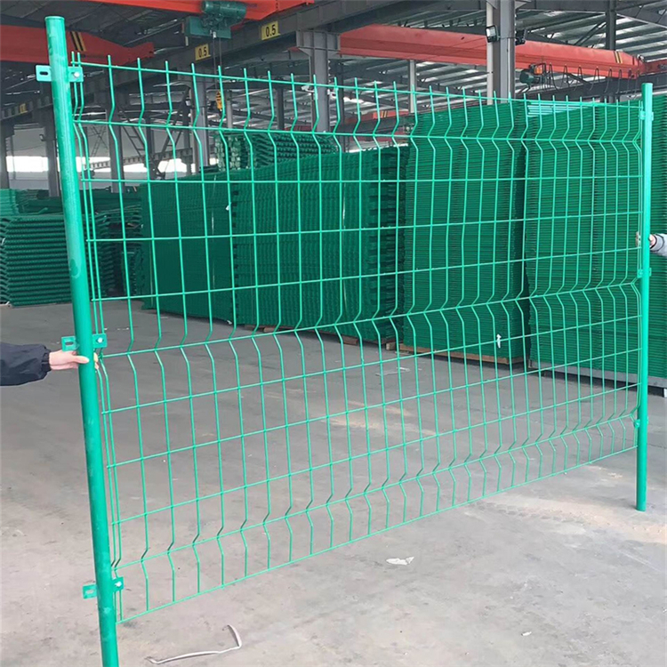 四川黑龍江水源地框架護(hù)欄網(wǎng)圖片3 四川黑龍江水源地框架護(hù)欄網(wǎng)圖片3