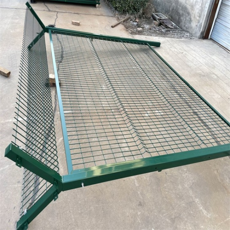 青海軍用機場圍欄網圖片3 青海軍用機場圍欄網圖片3