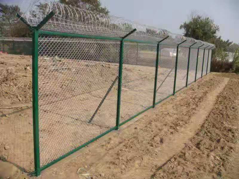 鋁包鋼機場圍欄網(wǎng)