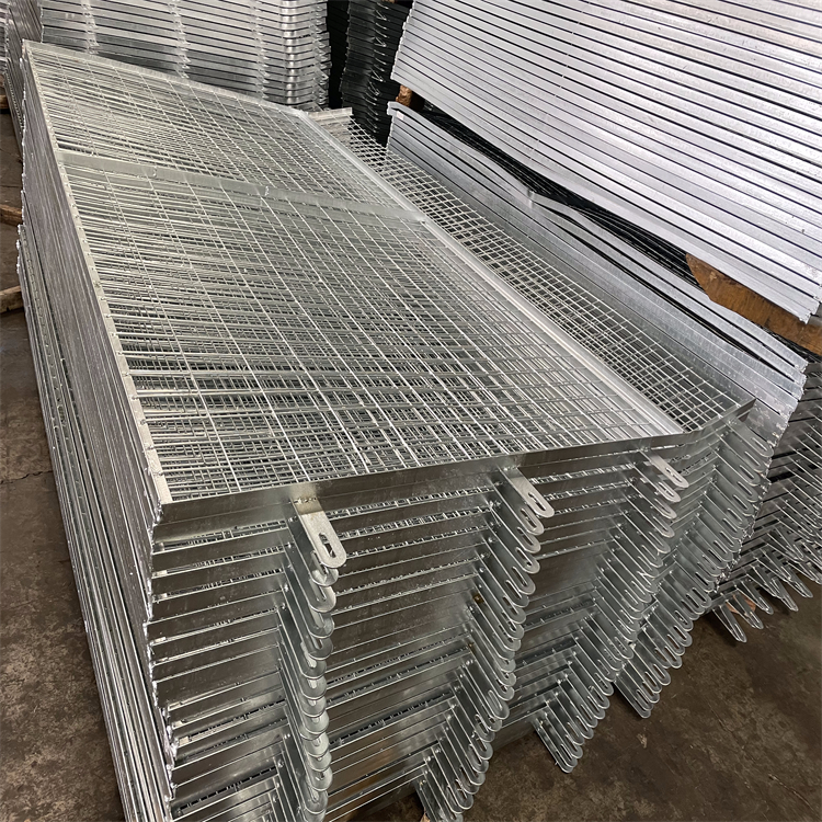 關(guān)于高鐵封閉式防護柵欄價格問題圖片3