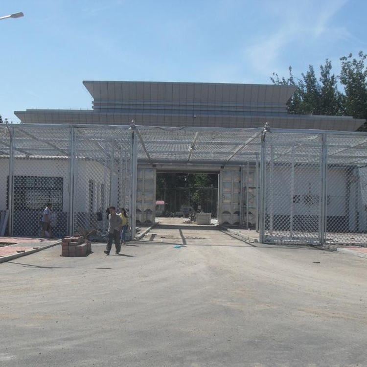 監獄隔離網鋼網墻圖片3