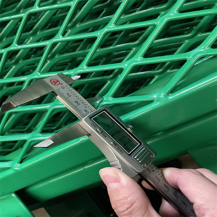 高速公路防眩網保驗收圖片4