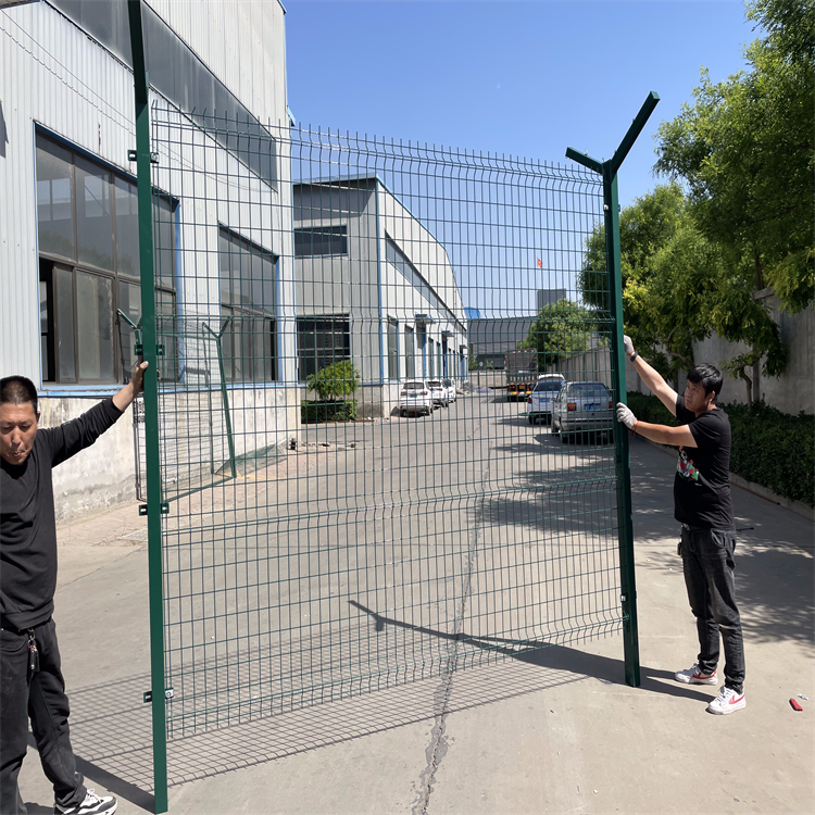 機場停機坪隔離網(wǎng)影響價格的細微差別圖片4 機場停機坪隔離網(wǎng)影響價格的細微差別圖片4