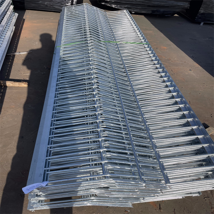 鐵路菱形網格防護網生產廠在哪圖片3 鐵路菱形網格防護網生產廠在哪圖片3