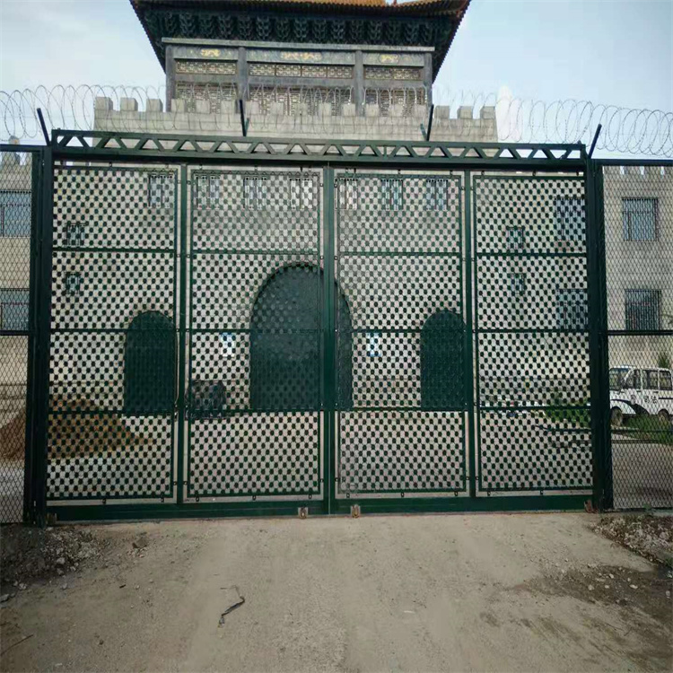 山東監獄梅花刺隔離網護欄技術交底圖片3 山東監獄梅花刺隔離網護欄技術交底圖片3