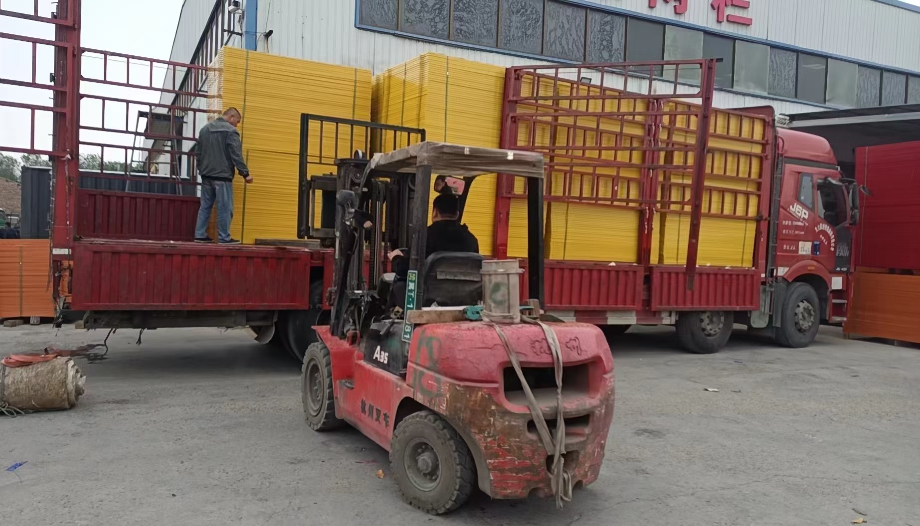 密孔車間隔離網生產廠家圖片1 密孔車間隔離網生產廠家圖片1