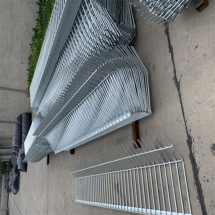 鐵路熱鍍鋅金屬防爬刺圖片4 鐵路熱鍍鋅金屬防爬刺圖片4