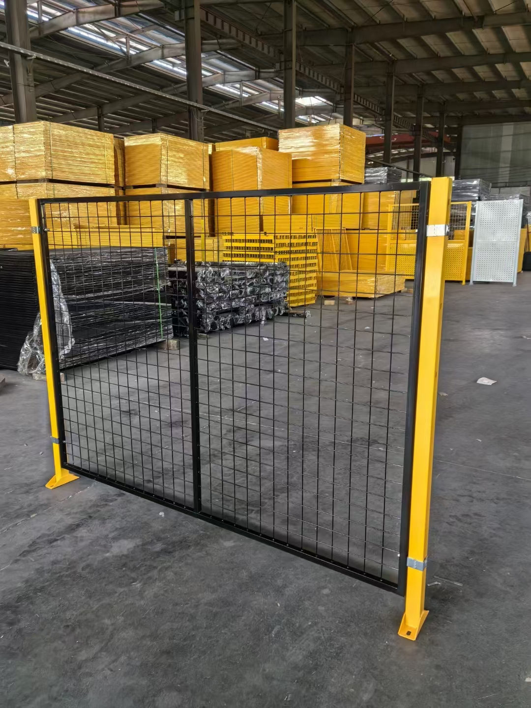 碼垛機(jī)器人安全隔離網(wǎng)圍欄圖片6 碼垛機(jī)器人安全隔離網(wǎng)圍欄圖片6