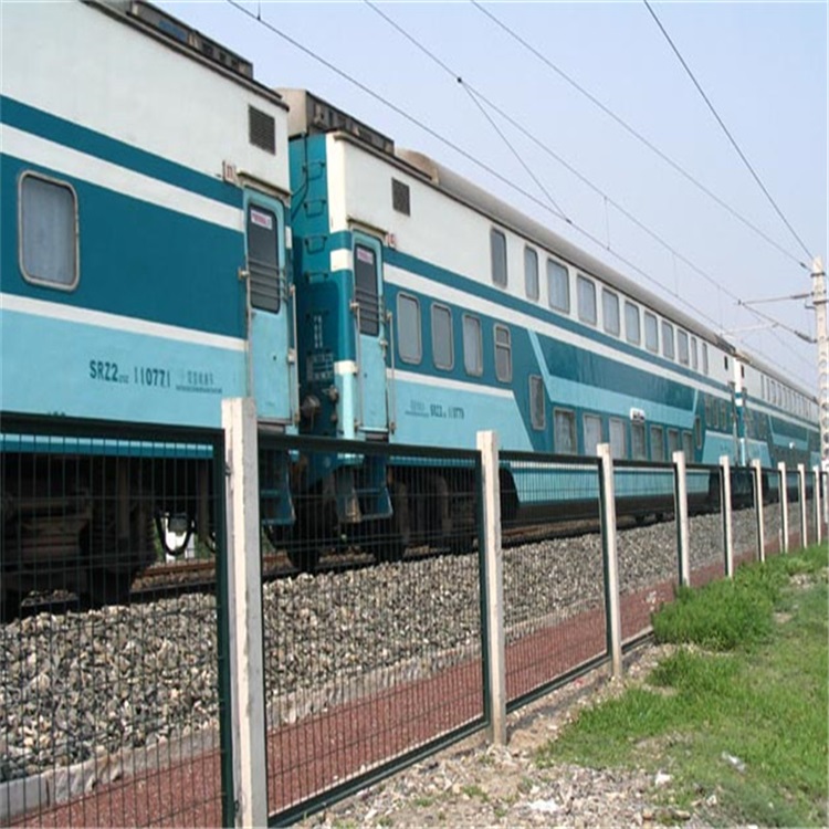 鐵路金屬柵欄網片圖片2 鐵路金屬柵欄網片圖片2